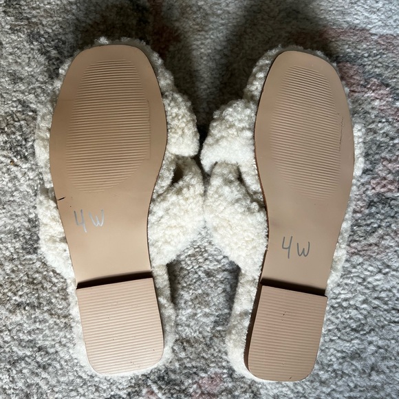Steve Madden Shearling Slide Sandals - Picture 3 of 4